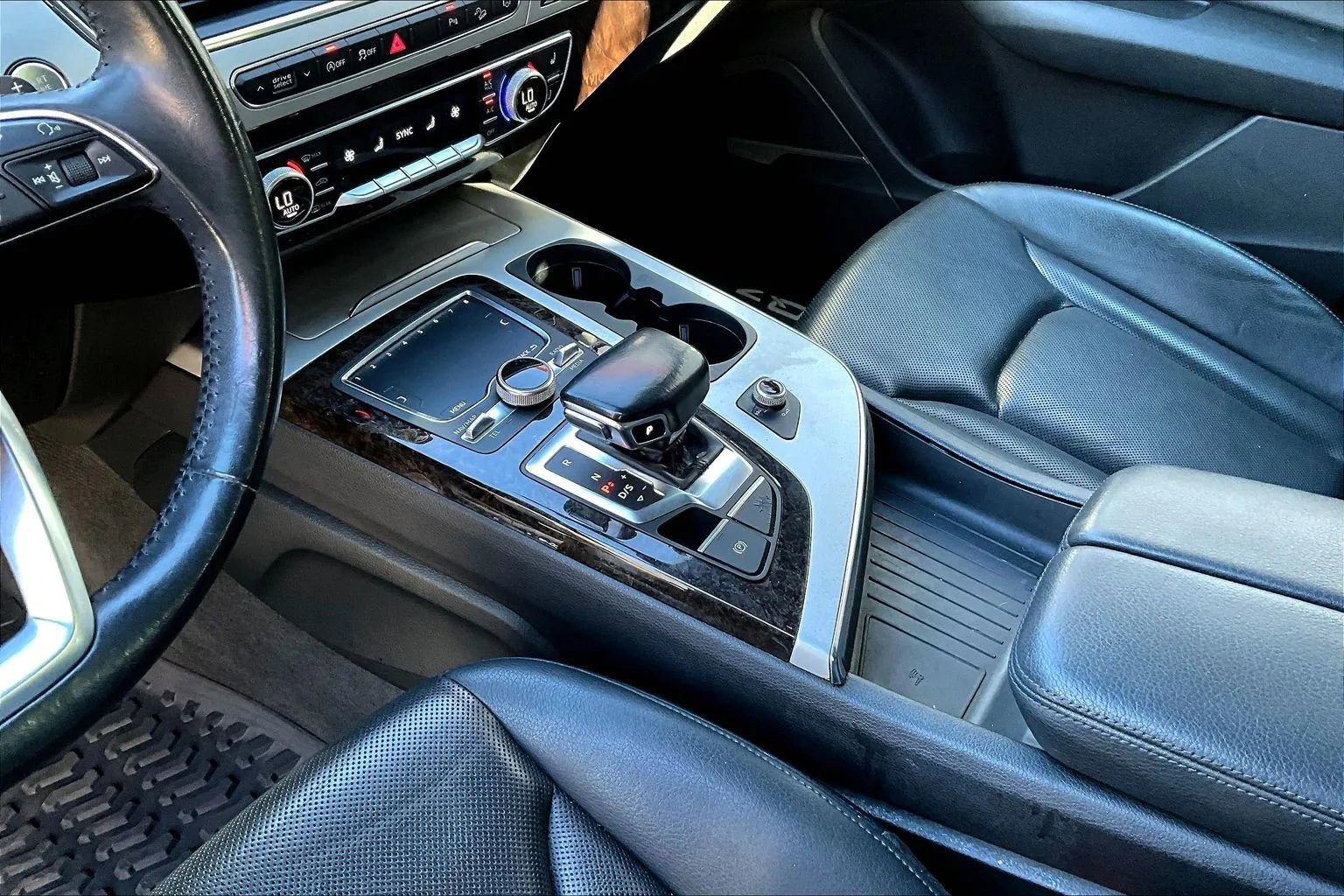 Used 2019 Audi Q7 2.0T Premium Plus image 16