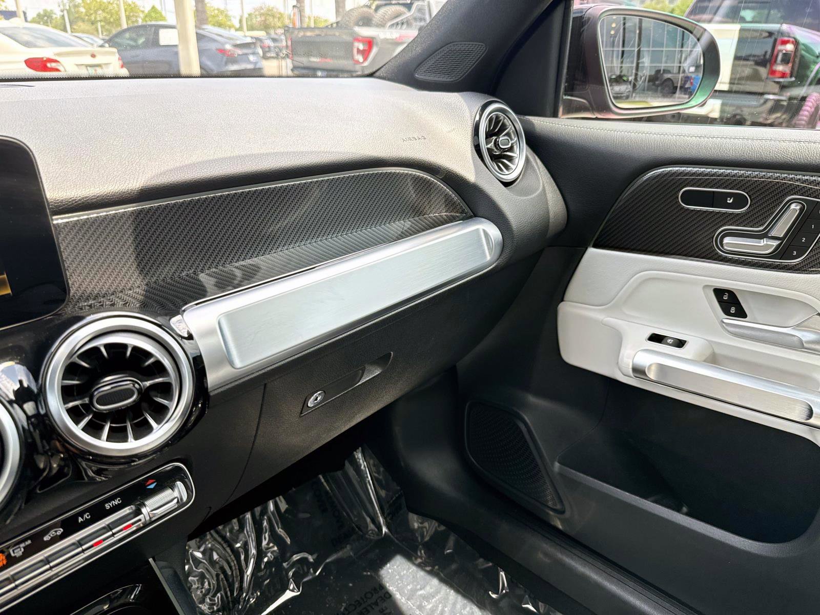 Certified 2023 Mercedes-Benz GLB 250 image 25