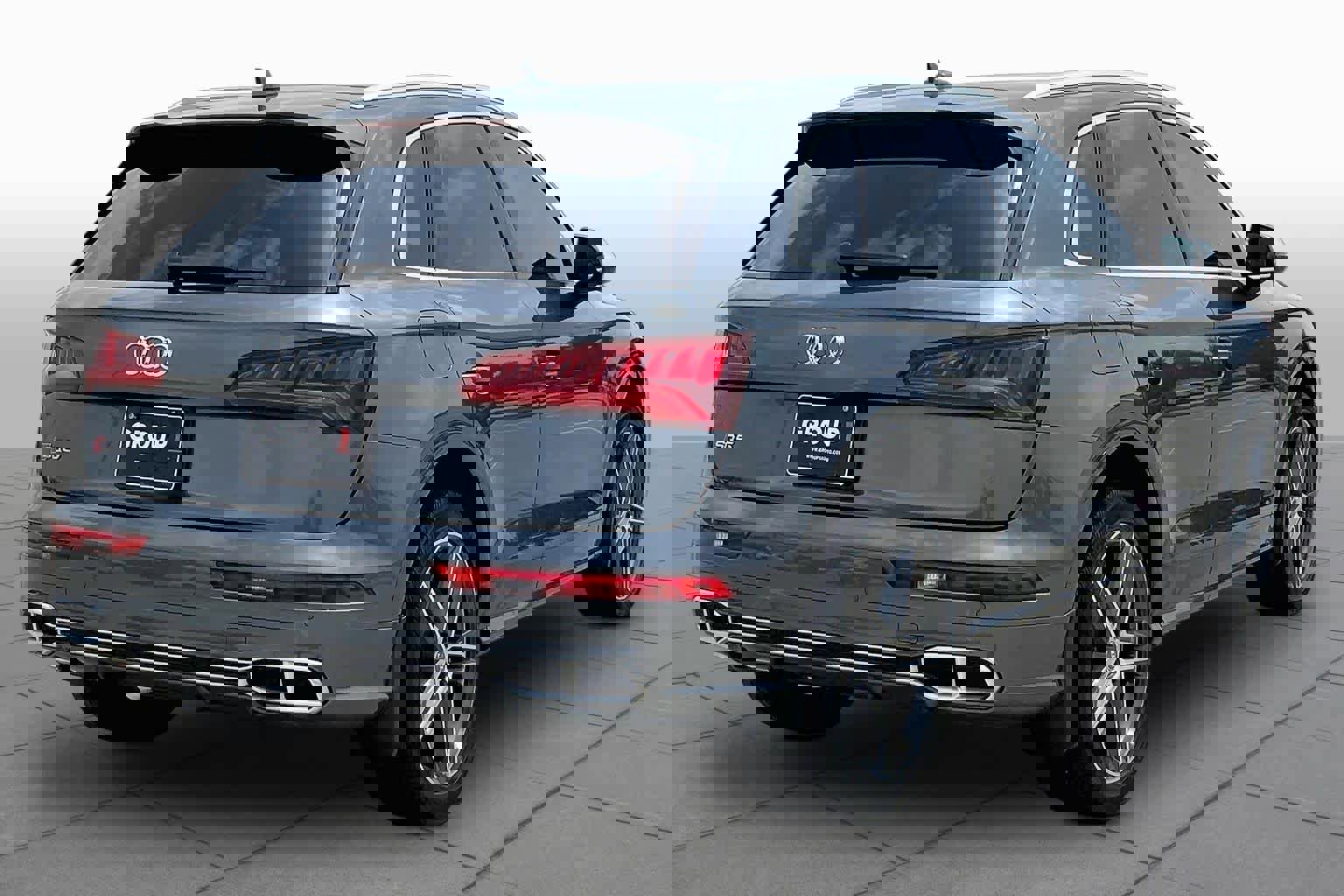 Used 2019 Audi SQ5 Premium Plus w/ Premium Plus Package AWD/4WD image 12