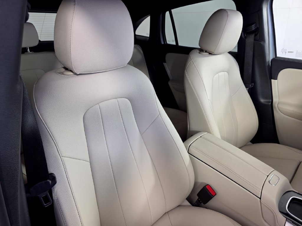 Certified 2026 Mercedes-Benz GLA 250 image 28