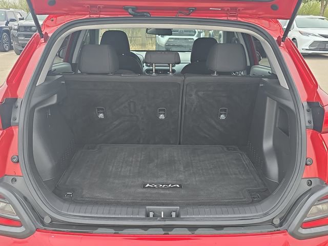 Used 2021 Hyundai Kona SEL w/ Cargo Package image 12