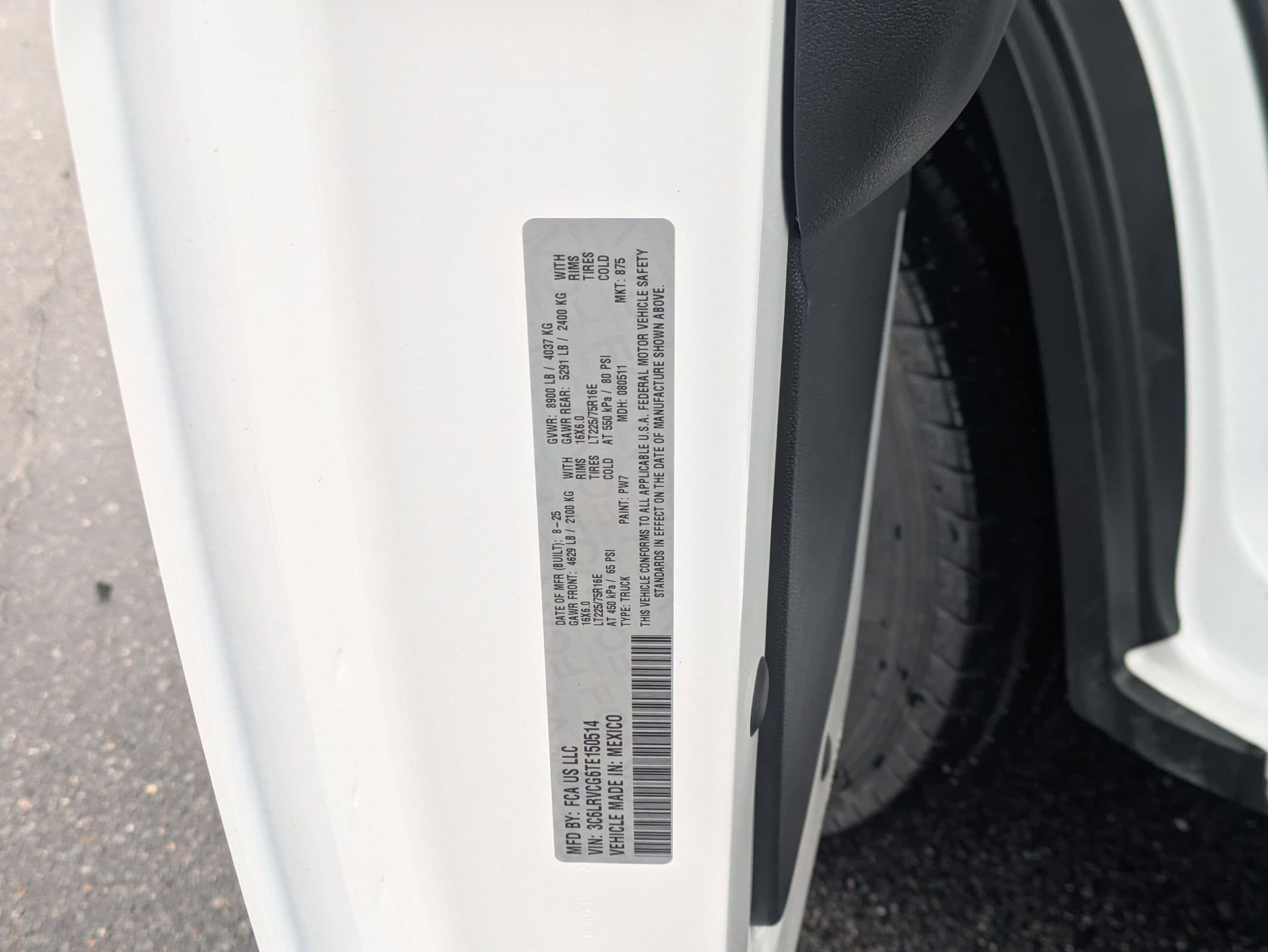 New 2026 RAM ProMaster 2500 w/ Convenience Group FWD image 28