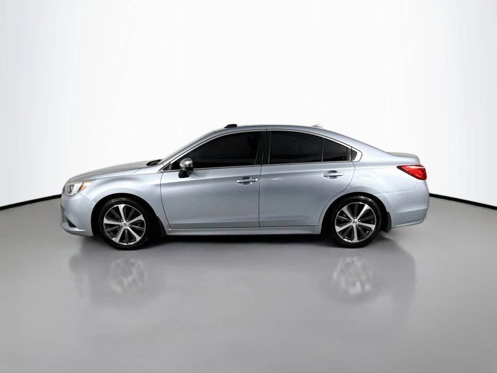 Used 2017 Subaru Legacy 3.6R Limited AWD/4WD image 2
