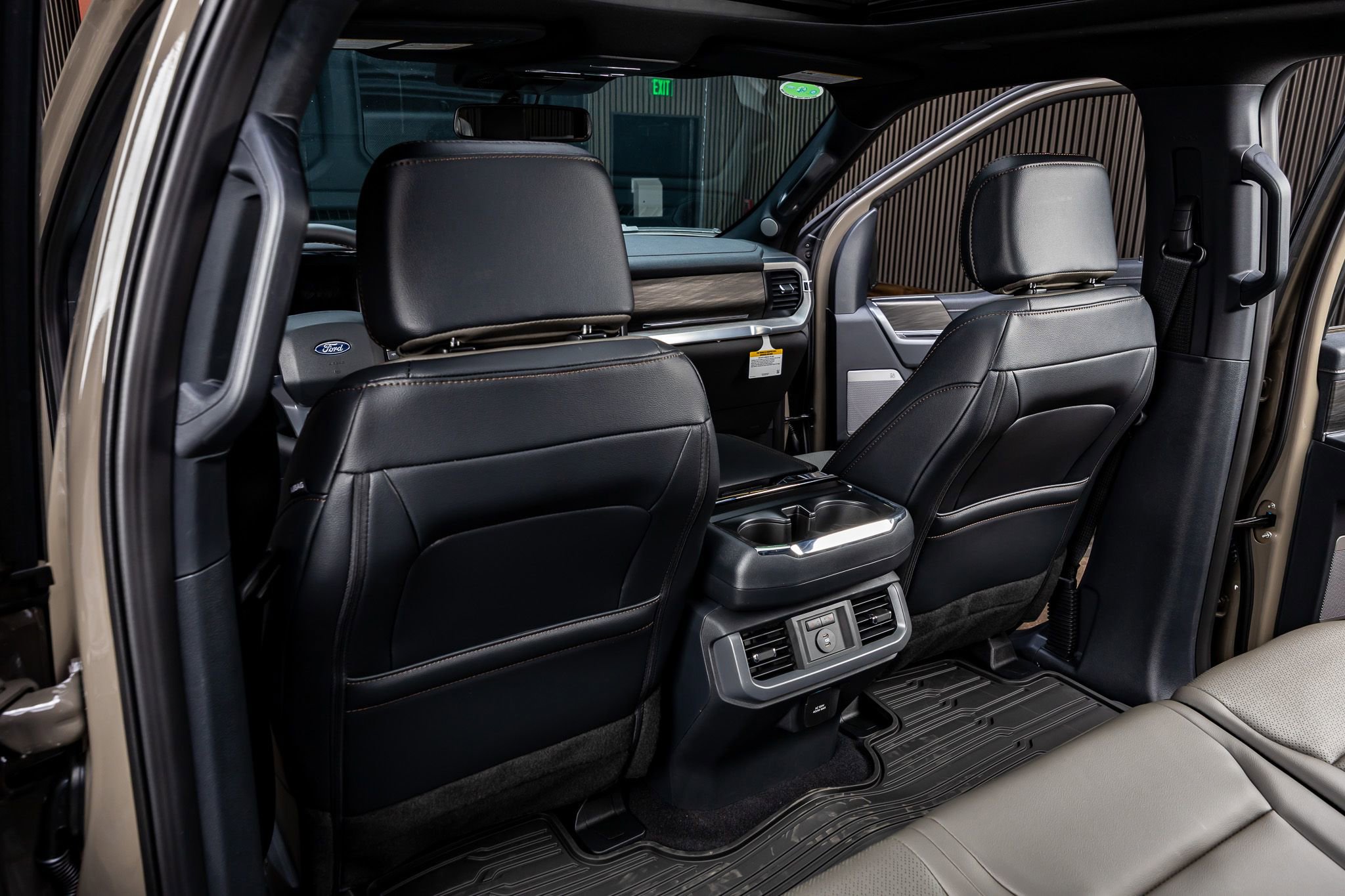 Used 2026 Ford F150 Lariat w/ Equipment Group 502A High AWD/4WD image 31