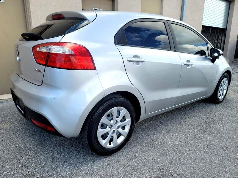 Used 2013 Kia Rio EX image 16