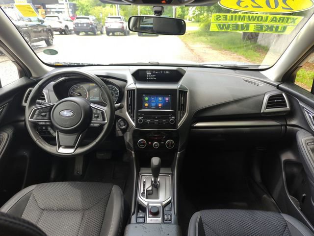 Used 2023 Subaru Forester Premium AWD/4WD image 16