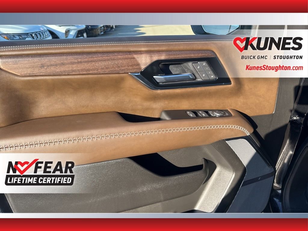 Used 2025 GMC Yukon XL Denali Ultimate image 19
