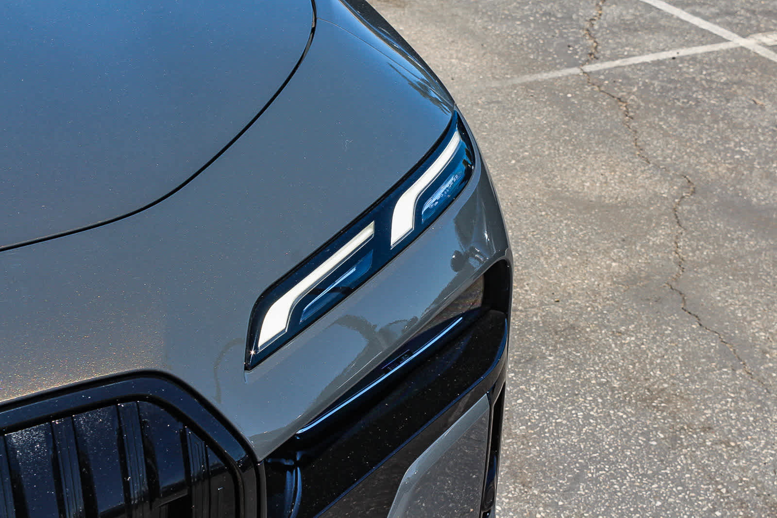 Certified 2023 BMW 740i RWD image 10