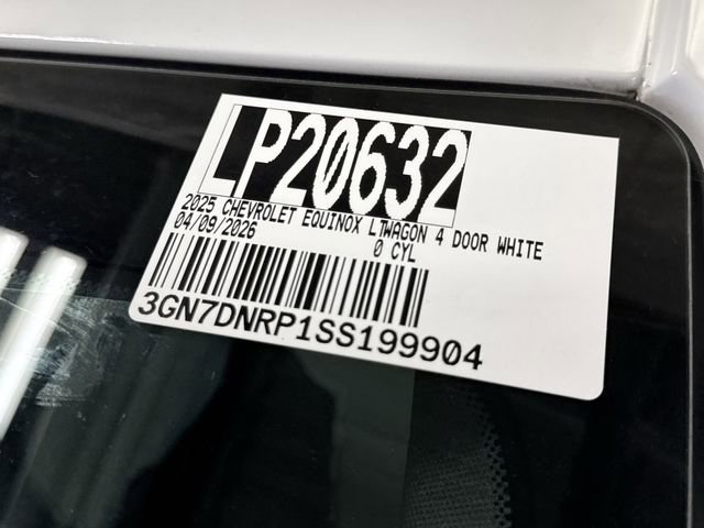 Used 2025 Chevrolet Equinox EV LT FWD image 31