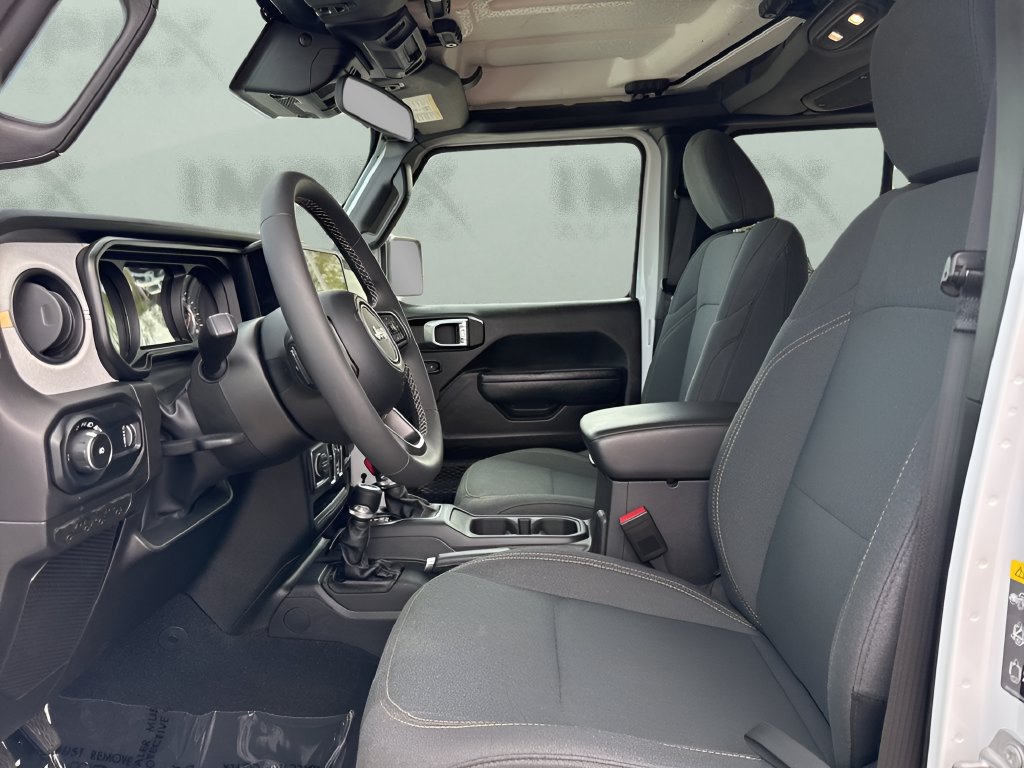 Used 2025 Jeep Wrangler Unlimited Sport AWD/4WD image 10