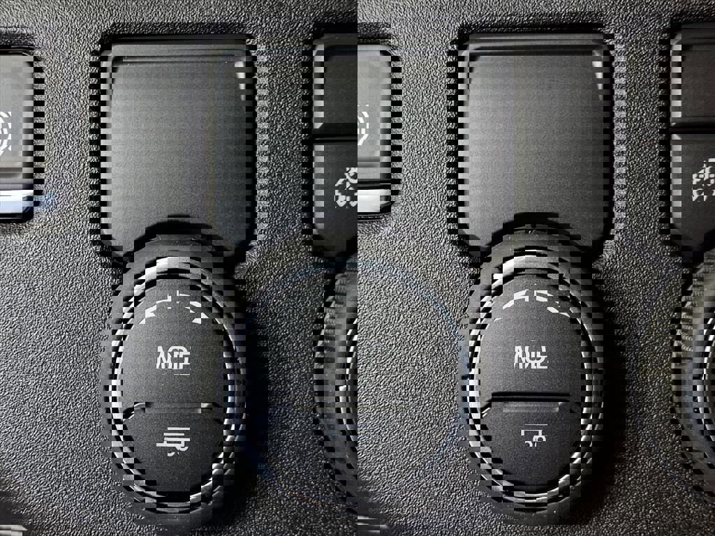 New 2026 Chevrolet Silverado 1500 LT w/ Texas Edition Plus image 42