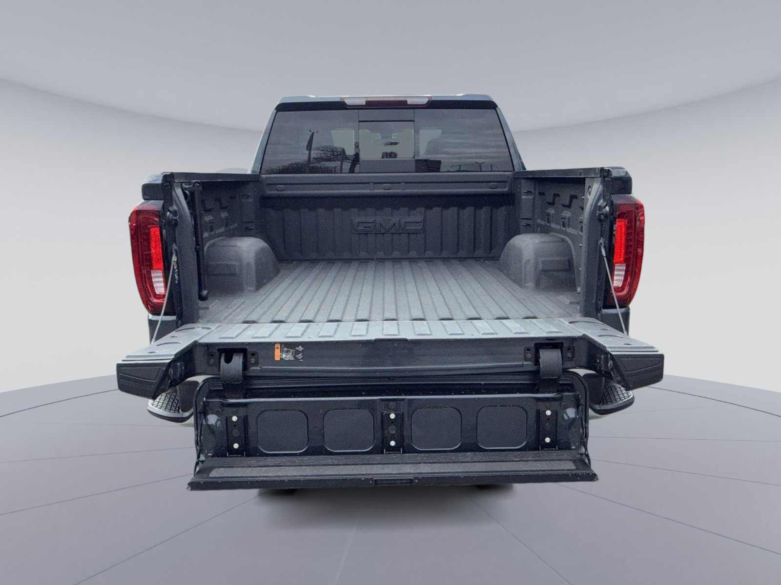 Used 2022 GMC Sierra 1500 SLT w/ SLT Premium Plus Package image 27