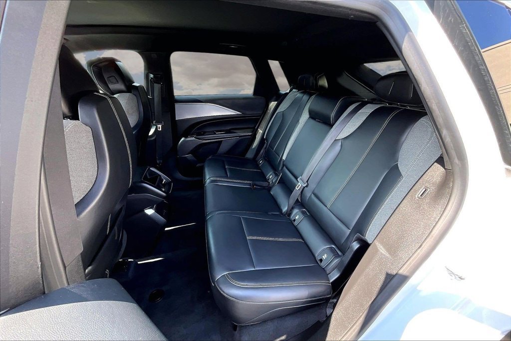 Certified 2024 Cadillac Lyriq Tech w/ Driver Assist Package AWD/4WD image 22