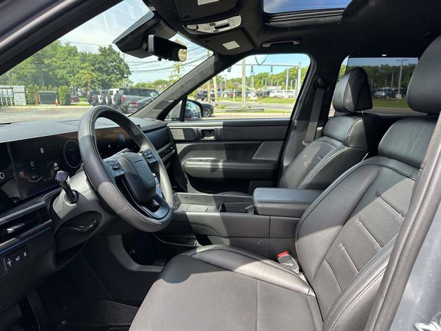 Used 2024 Hyundai Santa Fe Calligraphy AWD/4WD image 13