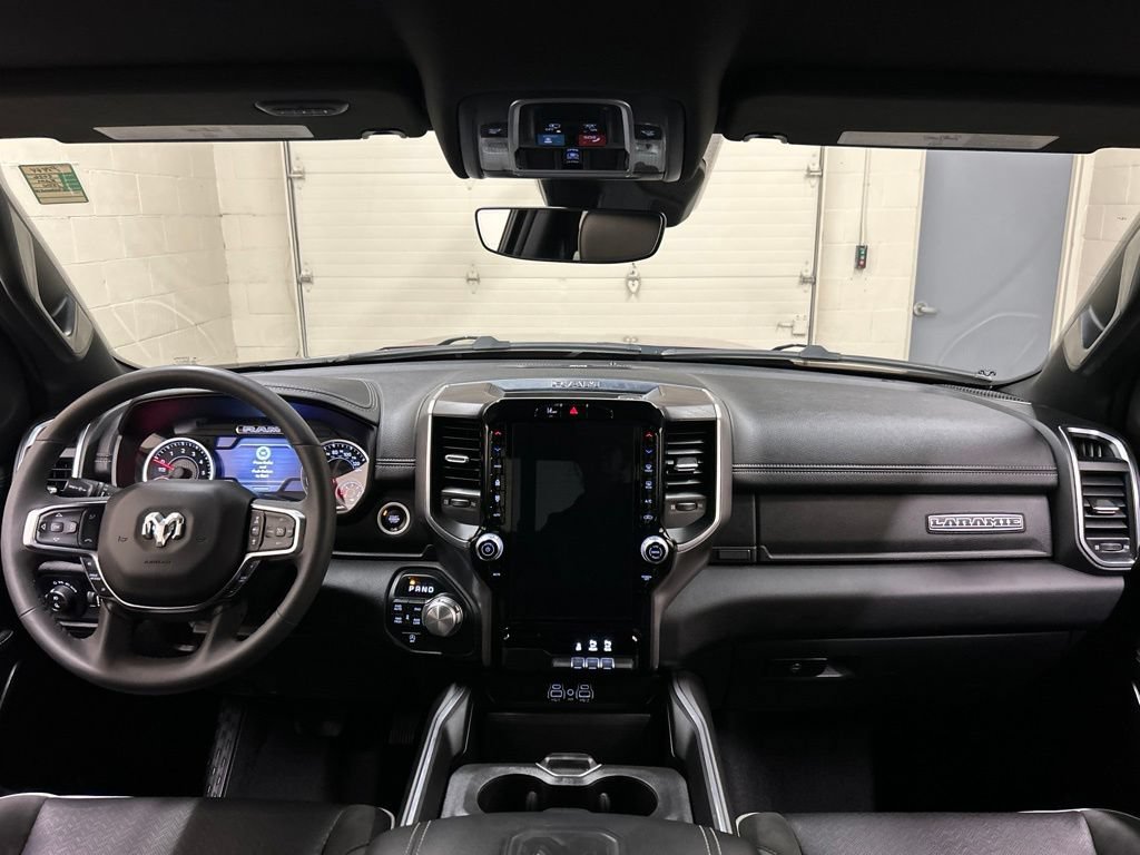 Used 2026 RAM 1500 Laramie AWD/4WD image 17
