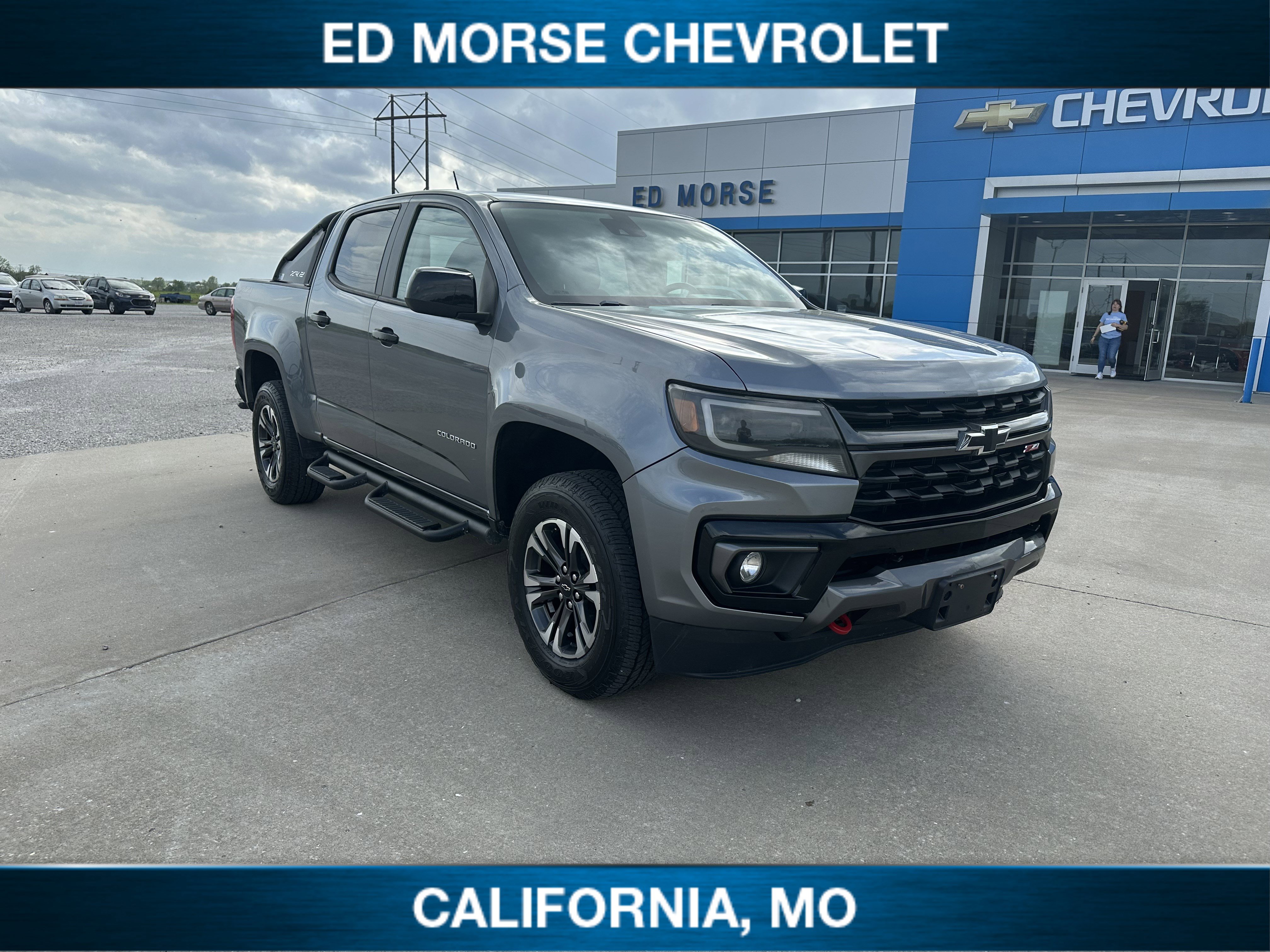 Used 2021 Chevrolet Colorado Z71 w/ Safety Package AWD/4WD image 1