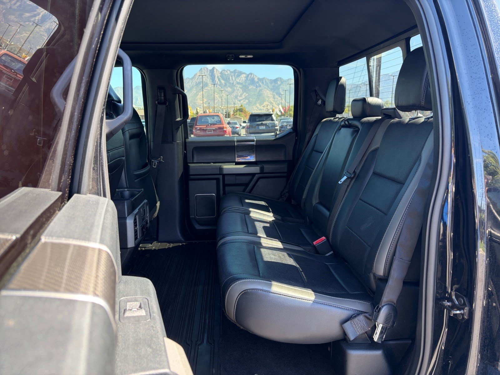 Used 2018 Ford F150 Raptor w/ Equipment Group 802A Luxury AWD/4WD image 25