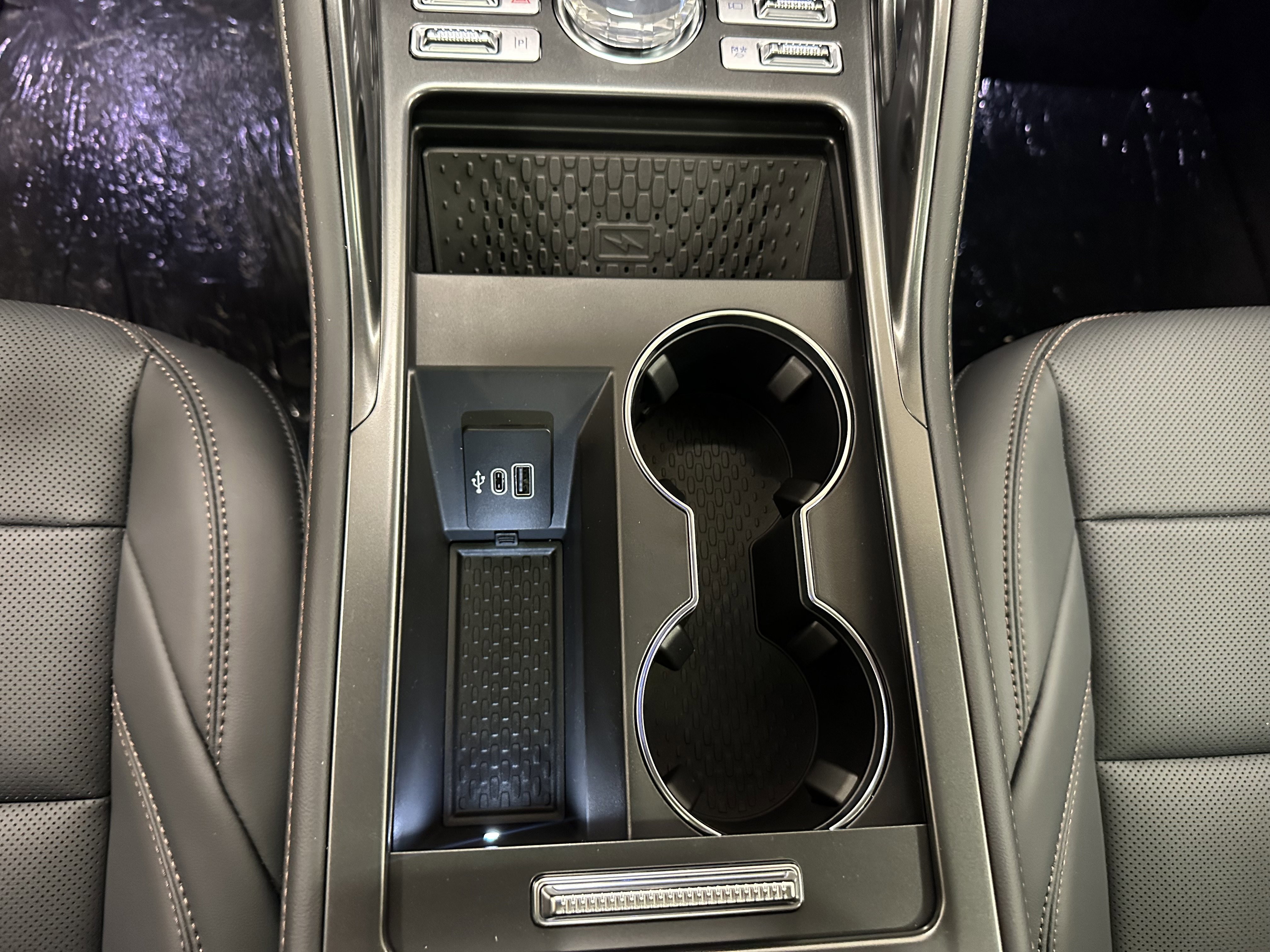 New 2026 Lincoln Nautilus Premier w/ Equipment Group 102A image 15