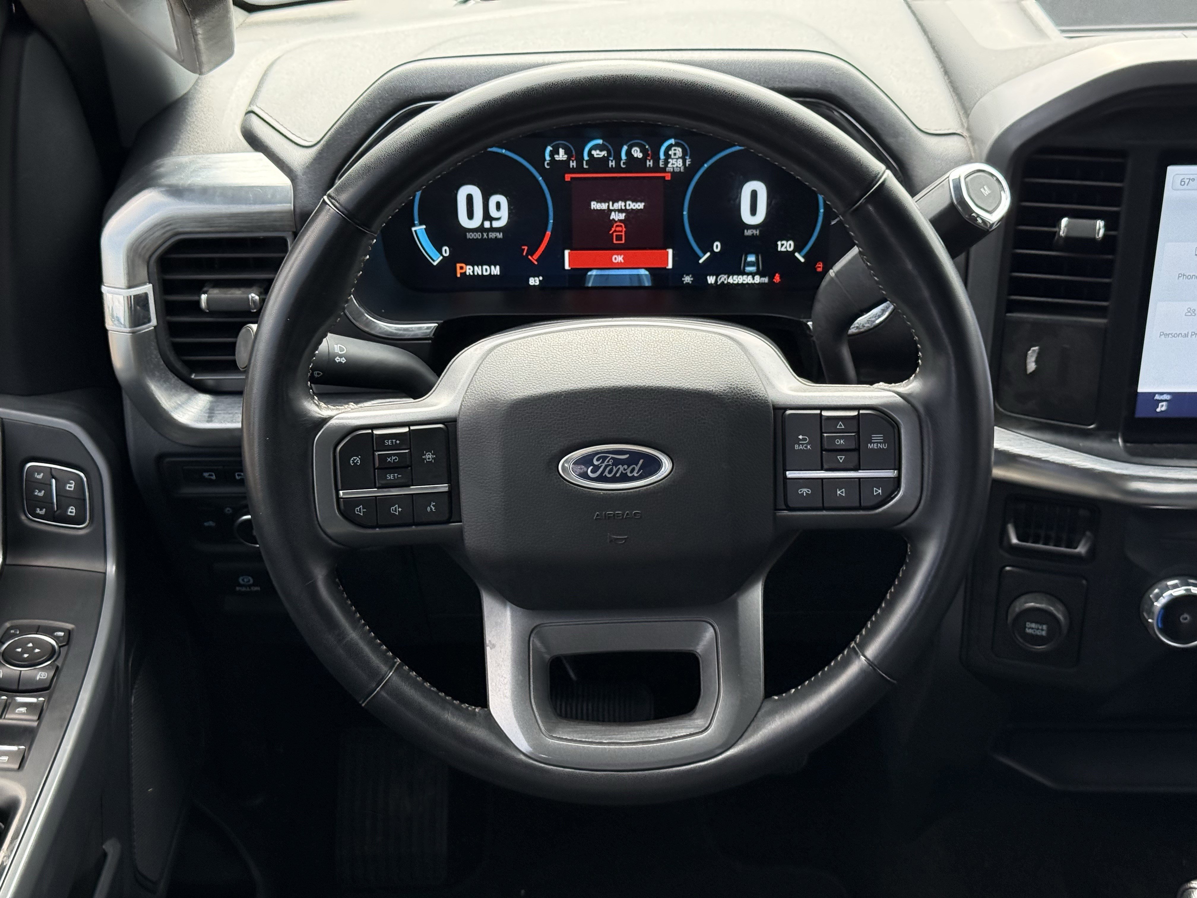 Used 2022 Ford F150 Lariat RWD image 15