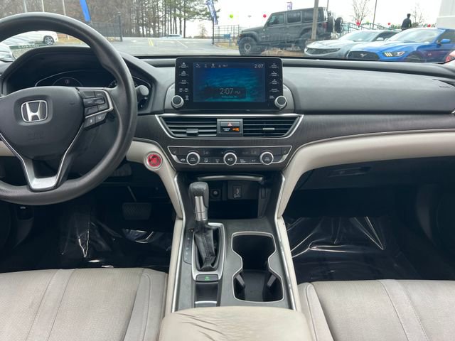 Used 2018 Honda Accord EX image 16