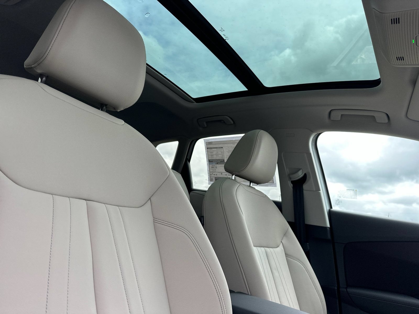 New 2026 Audi Q3 quattro 2.0T AWD/4WD image 16