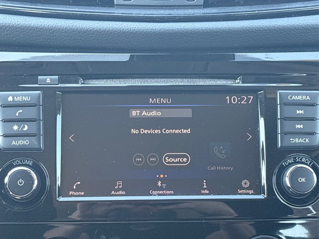 Used 2020 Nissan Rogue S image 19