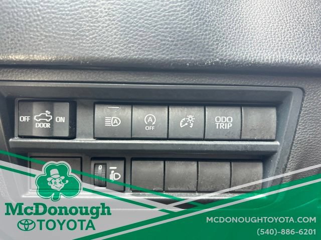 Certified 2022 Toyota Tundra SR5 AWD/4WD image 14