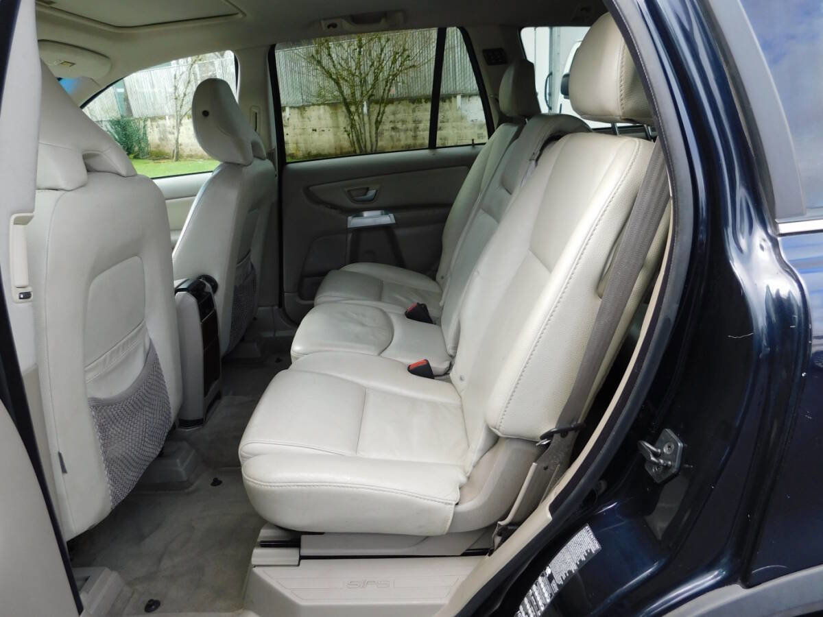 Used 2005 Volvo XC90 T6 image 6