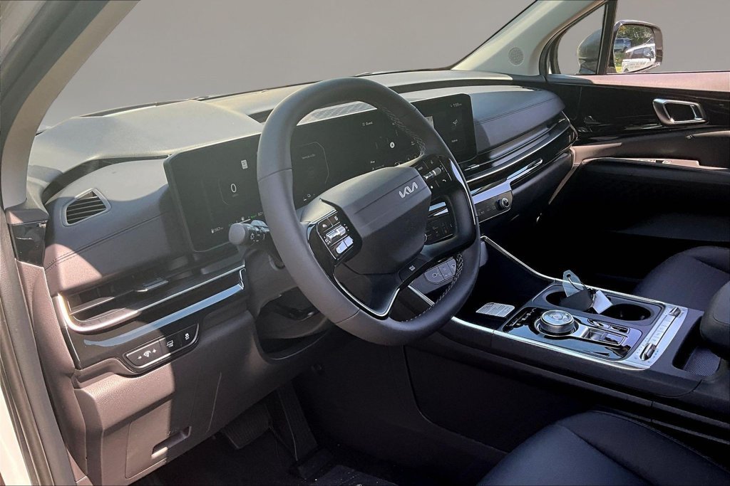 New 2027 Kia Carnival SX Prestige FWD image 7