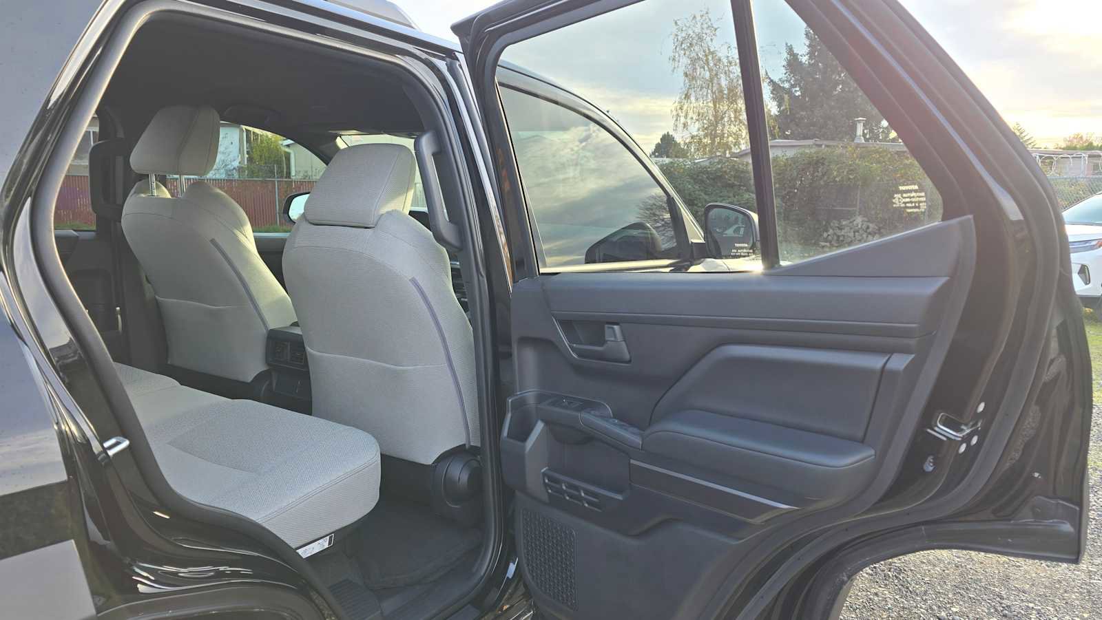 Certified 2025 Toyota 4Runner SR5 image 14