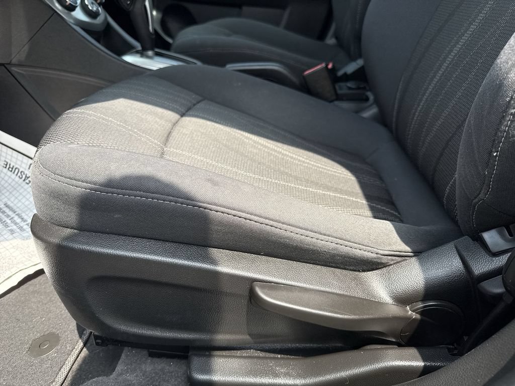 Used 2017 Chevrolet Sonic LT FWD image 14