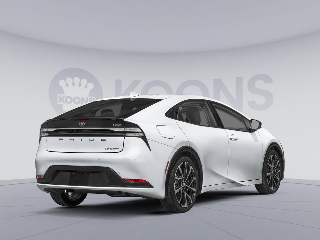 Used 2024 Toyota Prius Prime FWD image 2