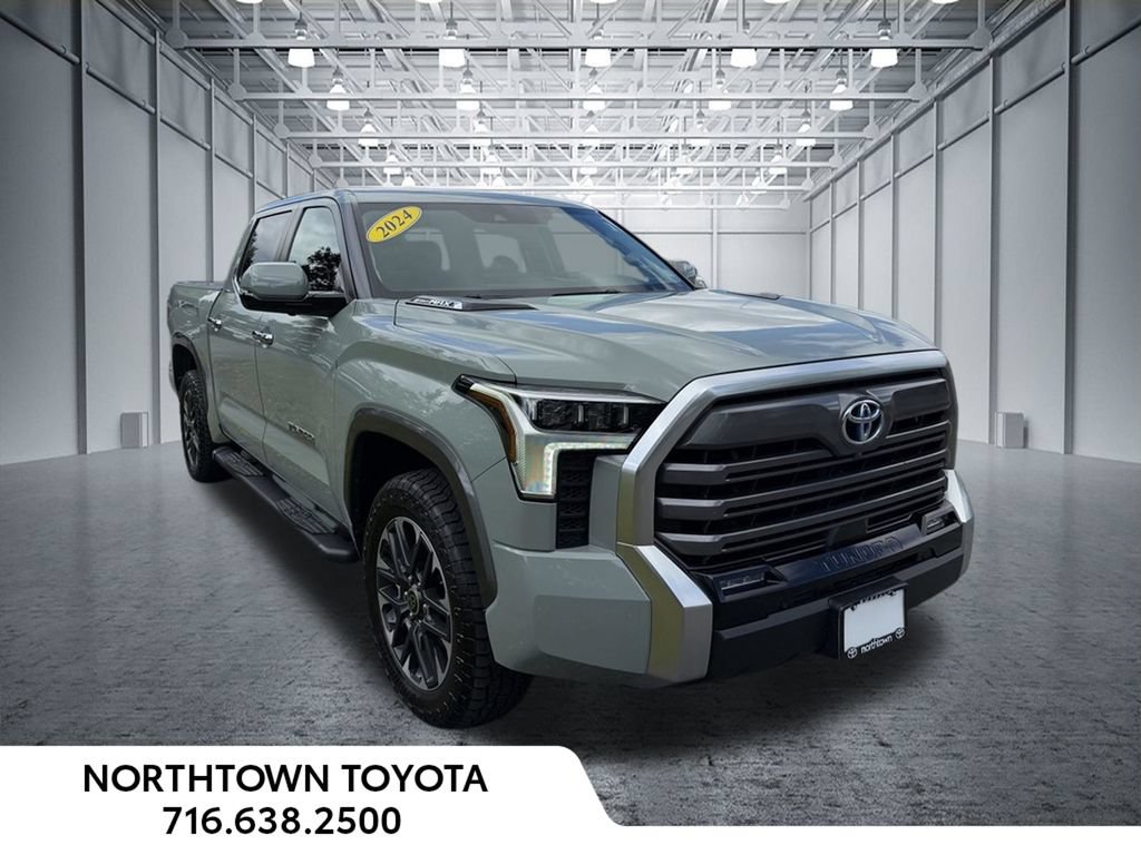 Used 2024 Toyota Tundra Limited AWD/4WD image 9