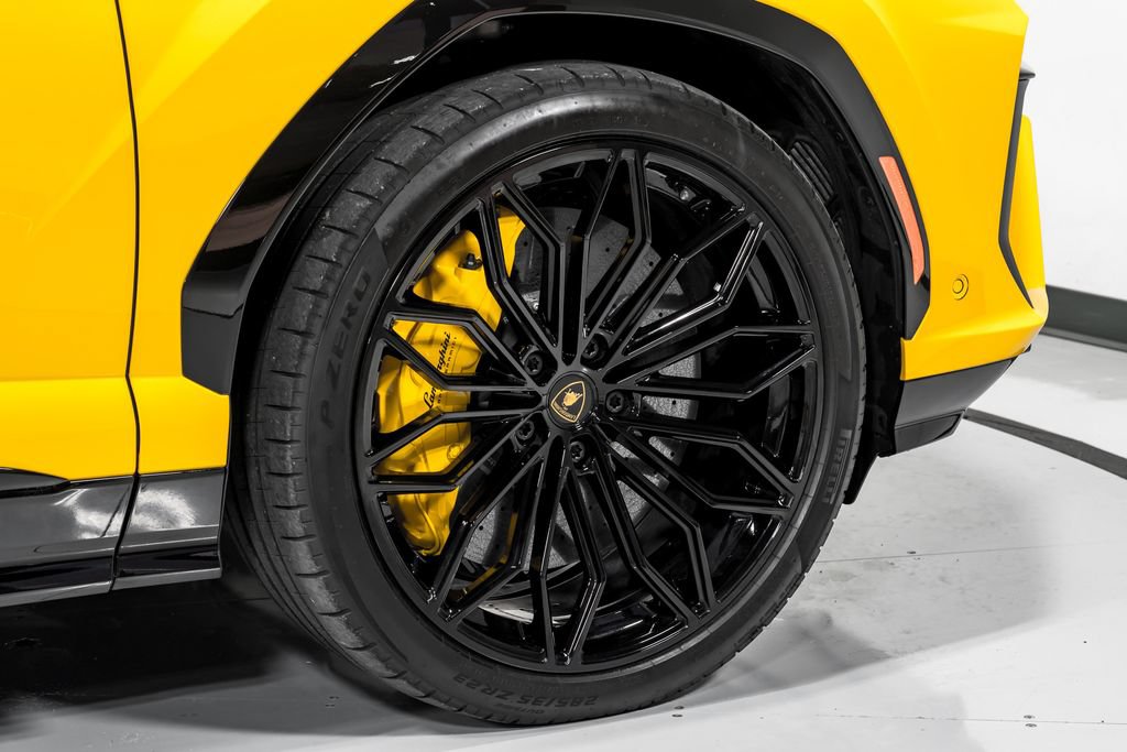 Used 2025 Lamborghini Urus S AWD/4WD image 53