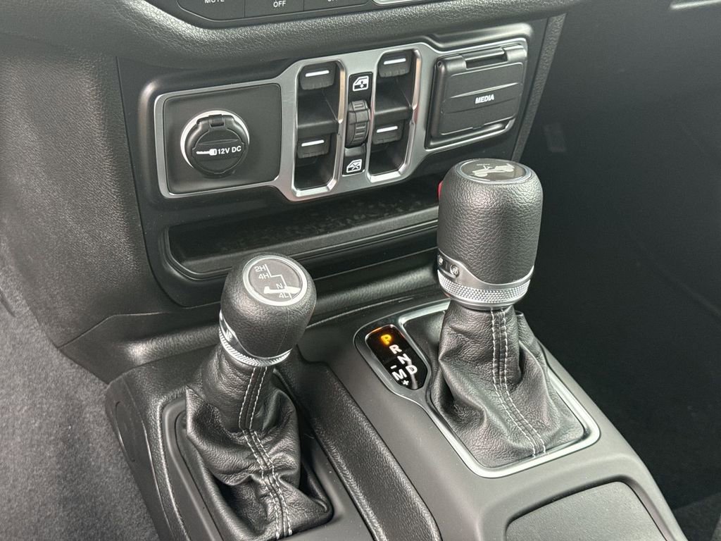New 2026 Jeep Wrangler Unlimited Sport AWD/4WD image 26