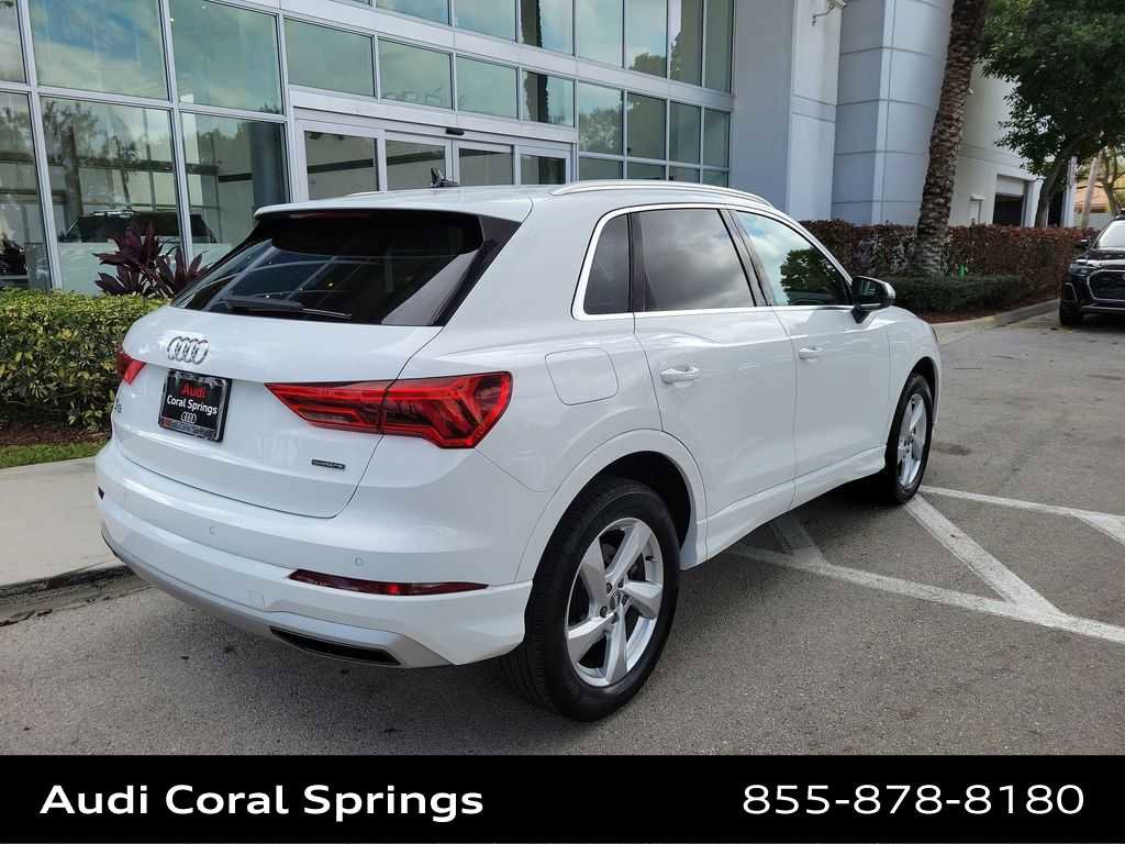 Used 2020 Audi Q3 2.0T Premium image 8