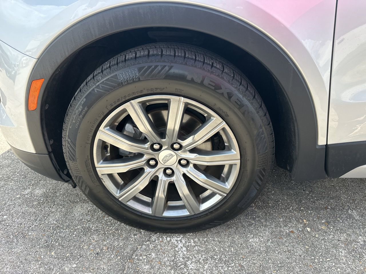 Used 2019 Cadillac XT4 Premium Luxury w/ Cold Weather Package image 7