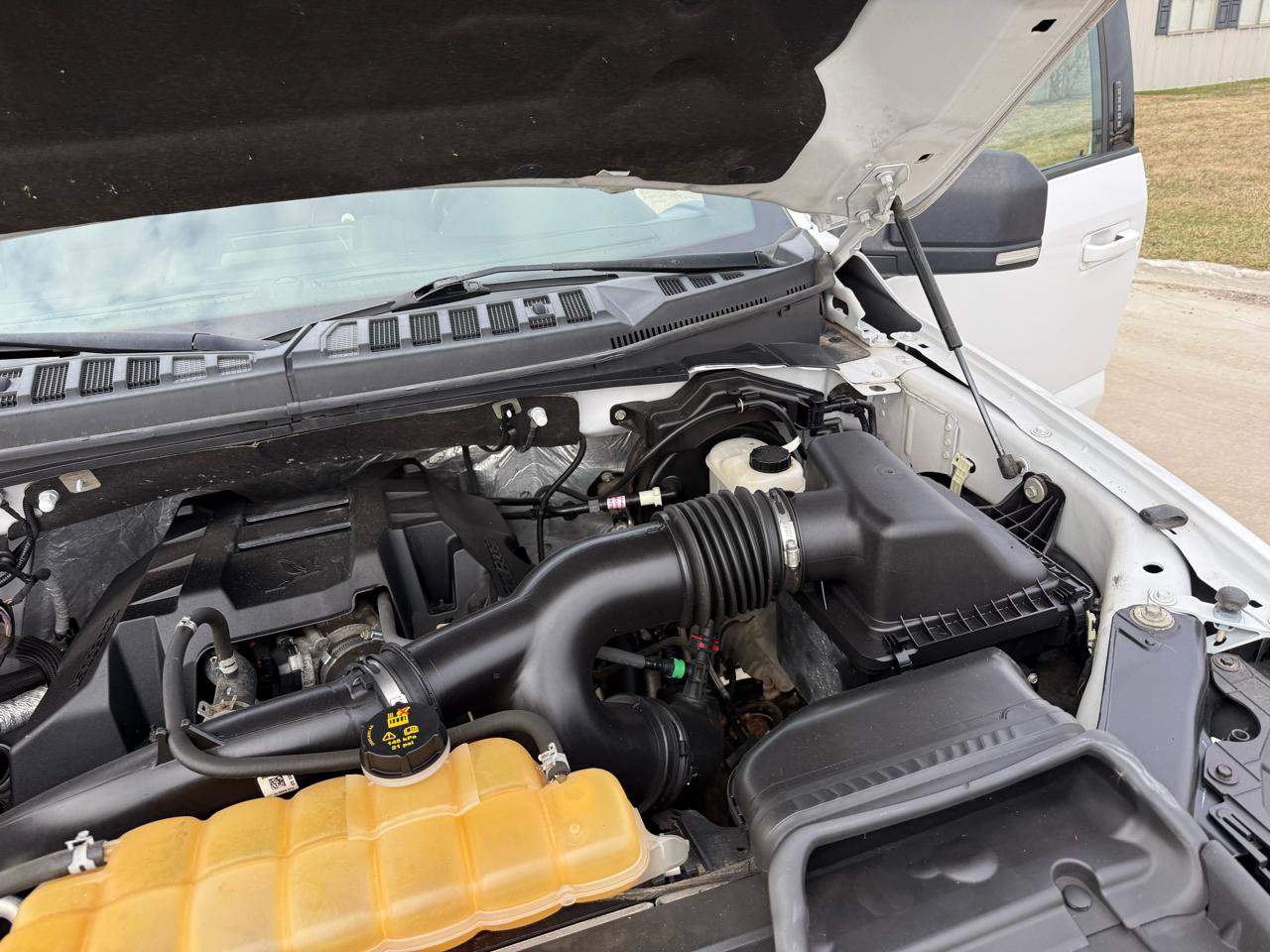 Used 2017 Ford F150 XLT w/ Equipment Group 301A Mid image 31