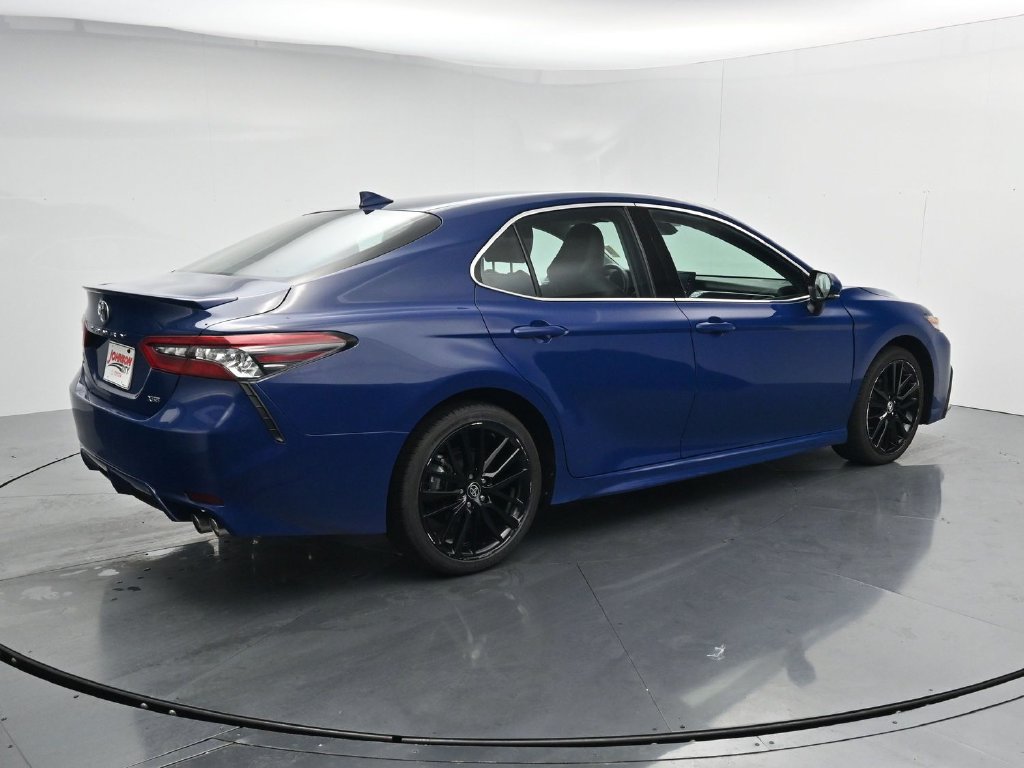 Used 2024 Toyota Camry XSE FWD image 8