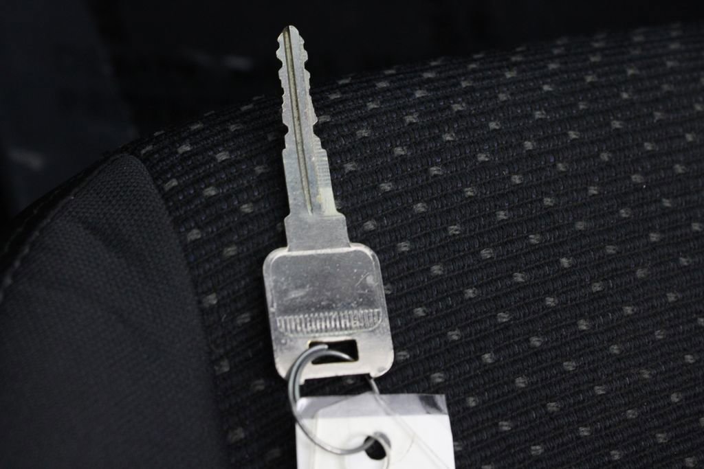 Used 1996 MAZDA MX-5 Miata image 32