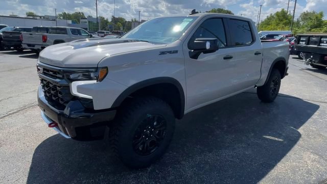 New 2026 Chevrolet Silverado 1500 ZR2 w/ LPO, Dark Essentials Package AWD/4WD image 6