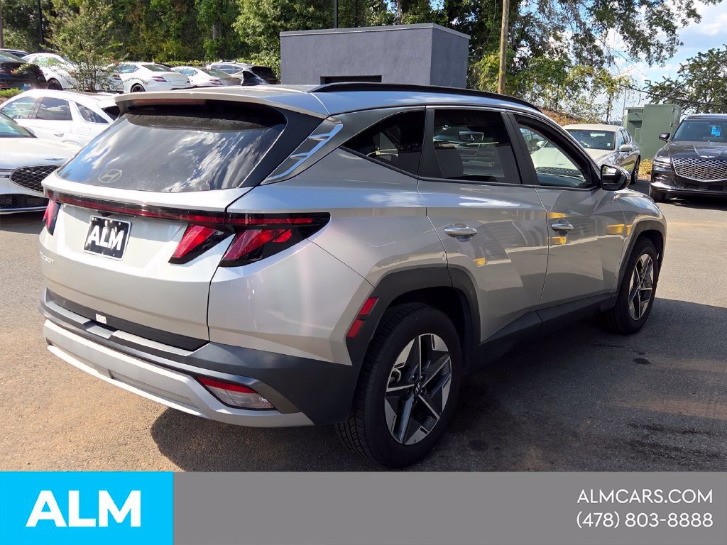 Used 2025 Hyundai Tucson SEL FWD image 13