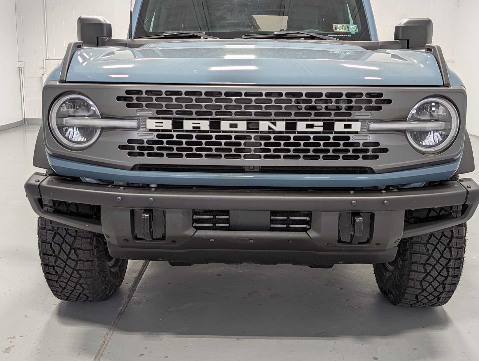 Used 2022 Ford Bronco Badlands AWD/4WD image 2