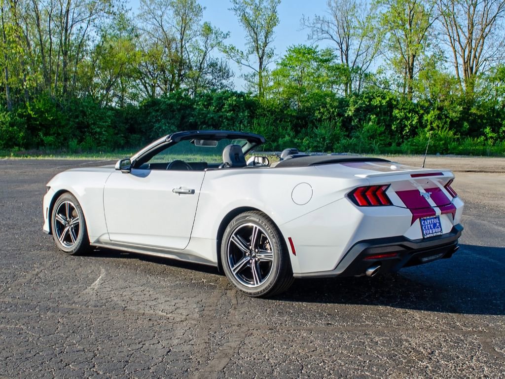 Used 2024 Ford Mustang Premium RWD image 9