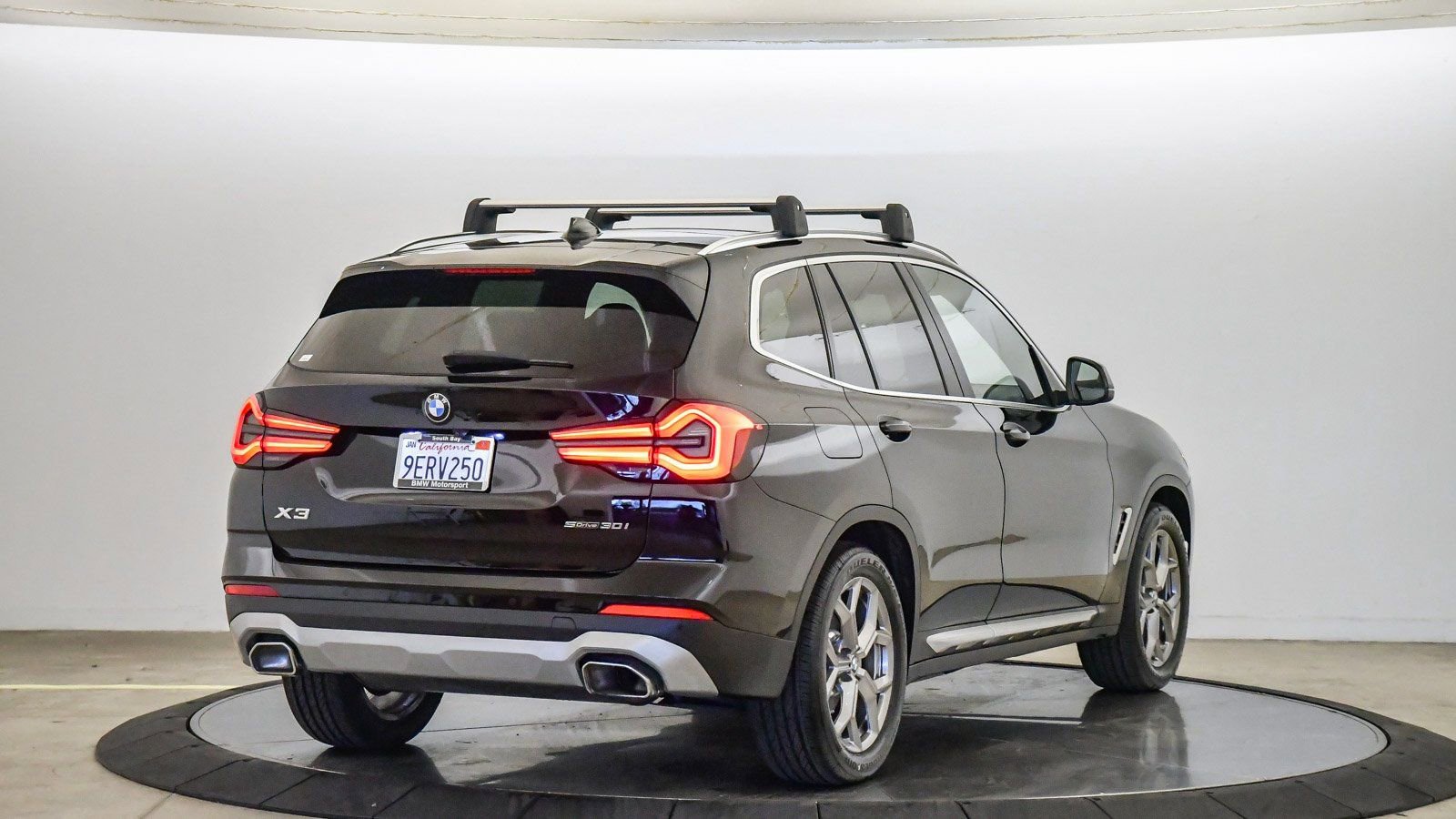 Certified 2022 BMW X3 sDrive30i w/ Premium Package 2 (ZPA) image 6