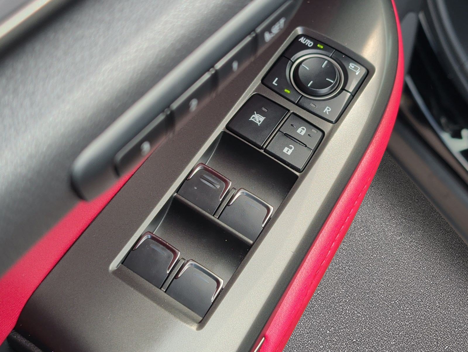 Used 2024 Lexus NX 350 F Sport AWD/4WD image 9