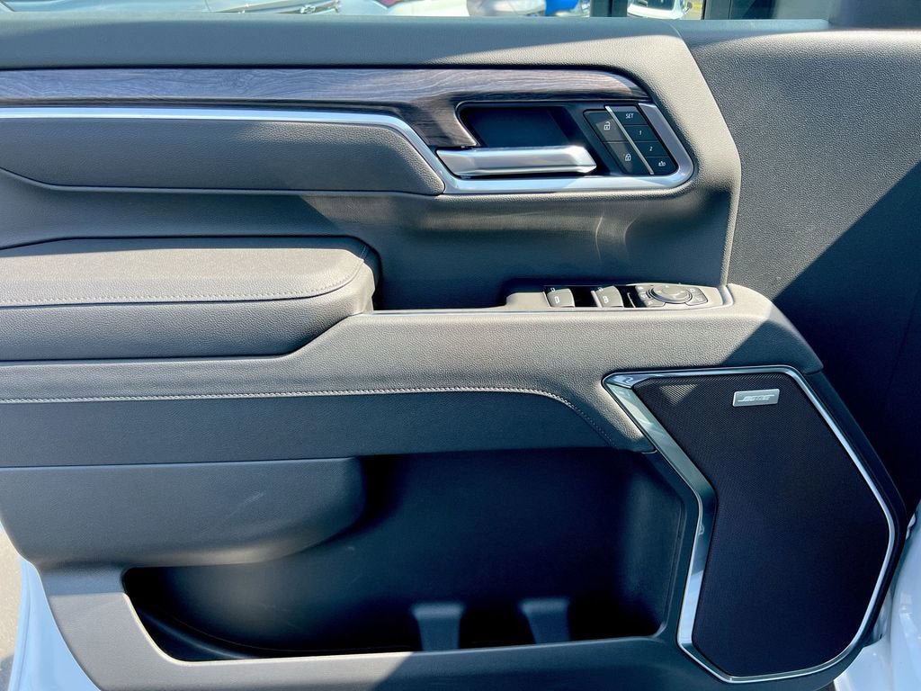 New 2025 Chevrolet Silverado 3500 LTZ w/ LTZ Plus Package AWD/4WD image 19