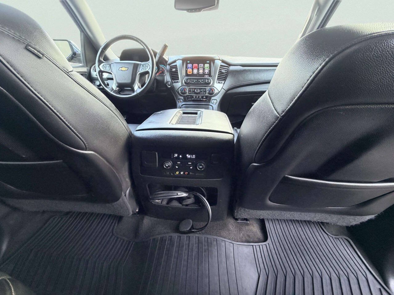 Used 2016 Chevrolet Suburban LTZ AWD/4WD image 32