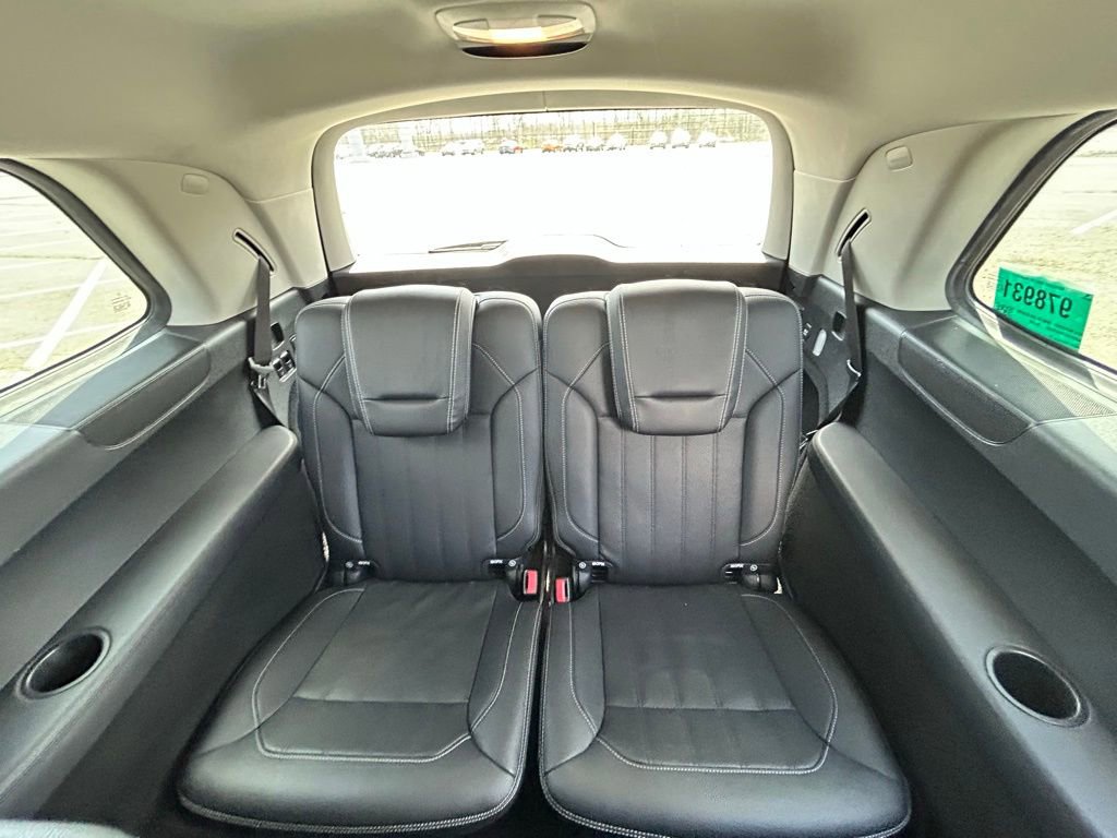 Used 2016 Mercedes-Benz GL 320 BlueTEC 4MATIC image 20