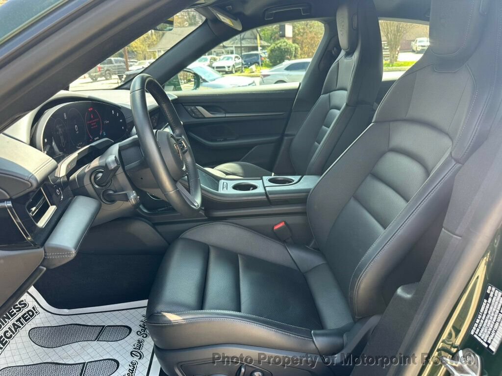 Used 2025 Porsche Taycan RWD image 9